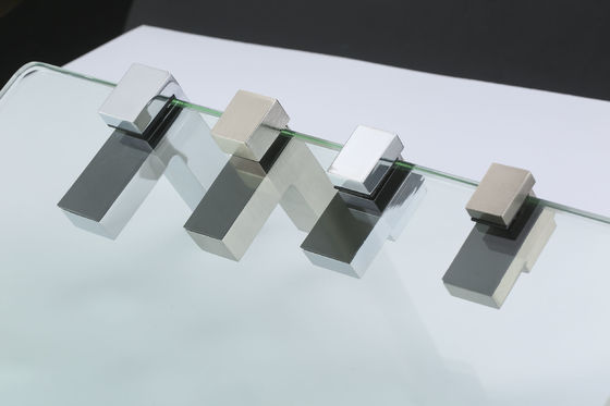 Anti Abrasion Cabinet Shelf Holders , Antiwear Metal Cabinet Shelf Support Clips