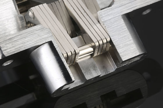 Sturdy Practical Heavy Duty Door Hinges , Rustproof Hardware Hinges Heavy Duty