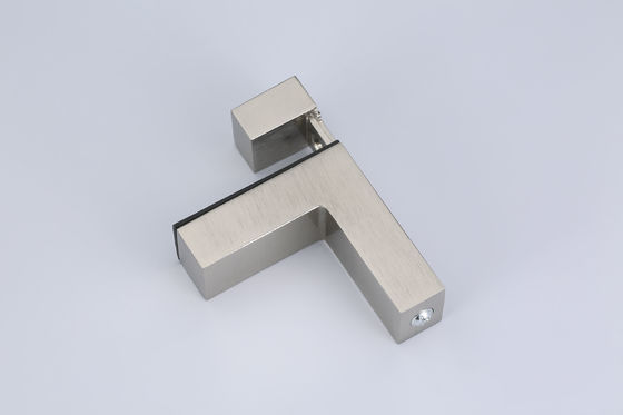 Practical Kitchen Cabinet Shelf Holders , Multifunctional Cabinet Shelf Hardware