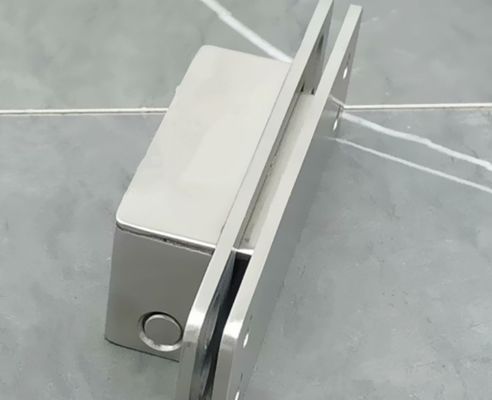 0.5kg 180° Opening Stainless Steel Invisible Hinge For 18-22mm Door